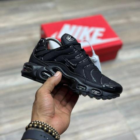Nike Air Max TN  Plus Negra